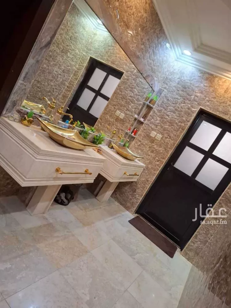 فيلا للبيع في شارع اللصافه, حي ظهرة لبن, مدينة الرياض, منطقة الرياض 7