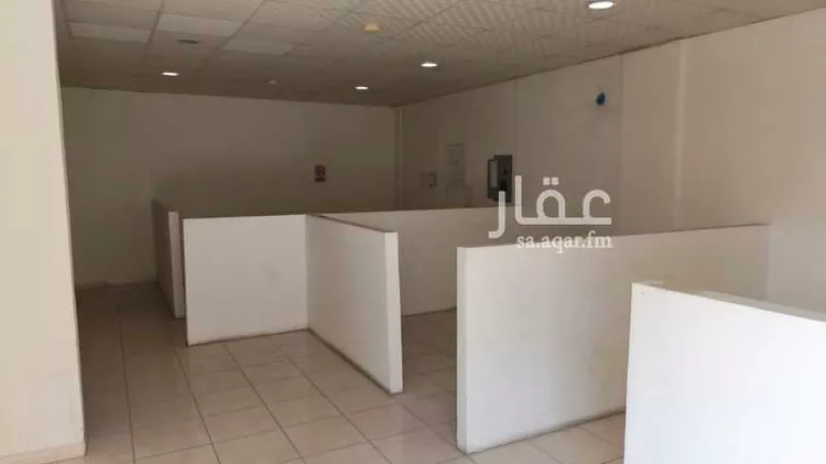 محل للإيجار في شارع اسامة بن عمير, حي الطبيشي, مدينة الدمام, المنطقة الشرقية صورة 3