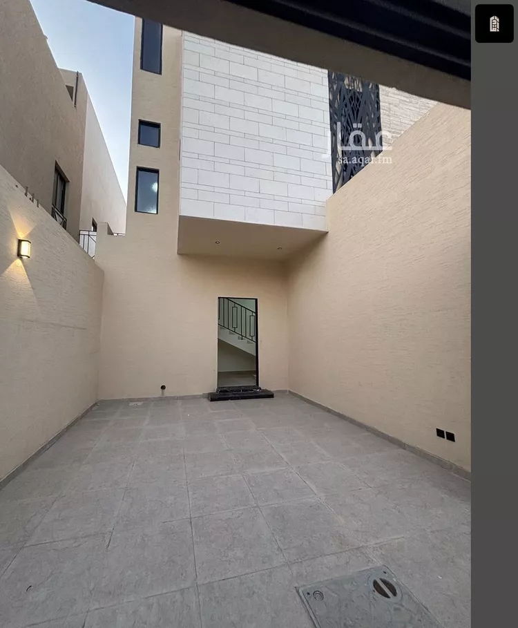 دور للبيع في شارع محمد بن الهيثم بن شبابه, حي الصفاء, مدينة الرياض, منطقة الرياض صورة 2