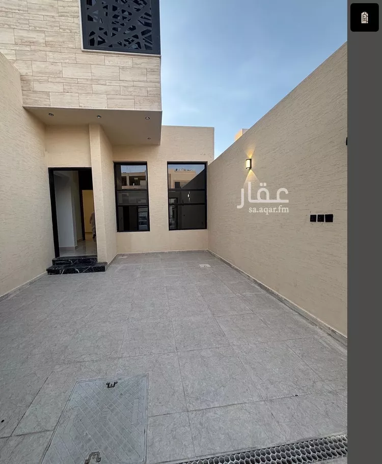 دور للبيع في شارع محمد بن الهيثم بن شبابه, حي الصفاء, مدينة الرياض, منطقة الرياض صورة 2