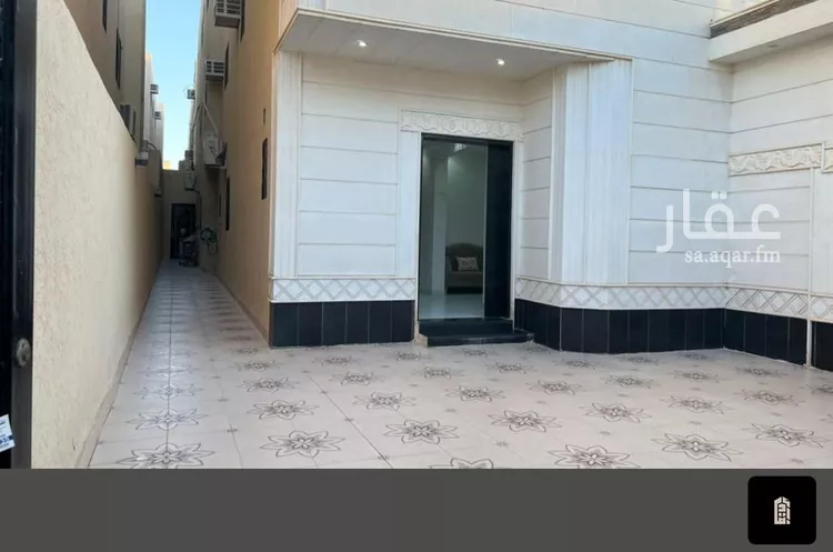 فيلا للبيع في شارع السيد عبدالله شطا, حي الرمال, مدينة الرياض, منطقة الرياض صورة 3