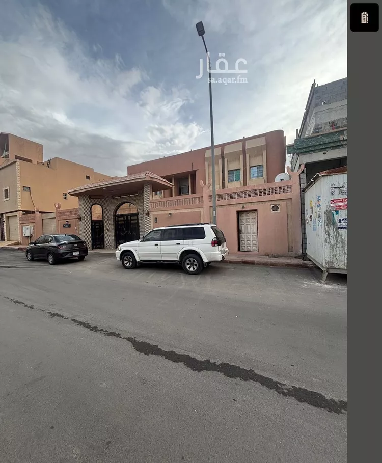 فيلا للبيع في شارع وادي قصير, حي الفيحاء, مدينة الرياض, منطقة الرياض صورة 3