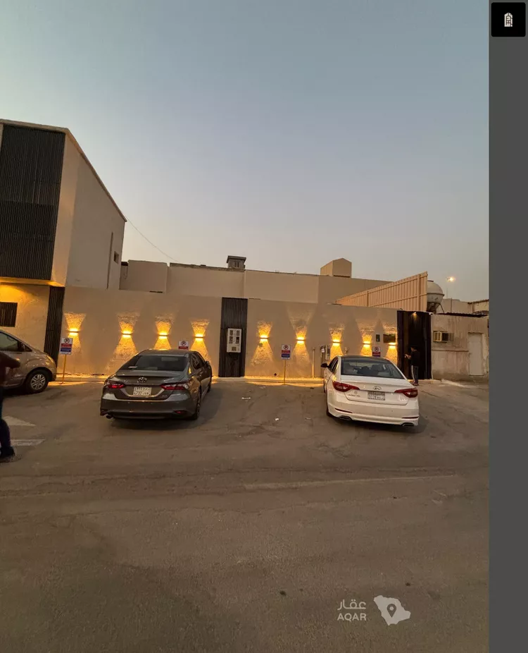 Building for Rent in Riyadh Al Malaz 2