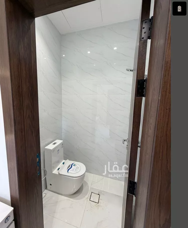 دور للبيع في شارع الرواجي, حي السعادة, مدينة الرياض, منطقة الرياض 8