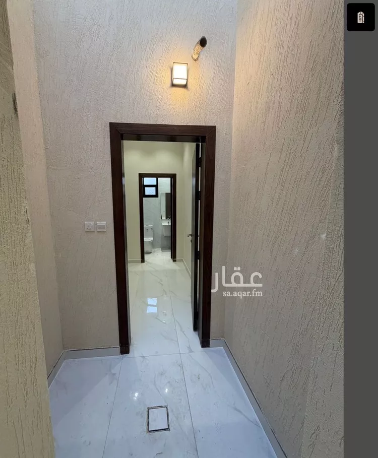 دور للبيع في شارع الرواجي, حي السعادة, مدينة الرياض, منطقة الرياض 19