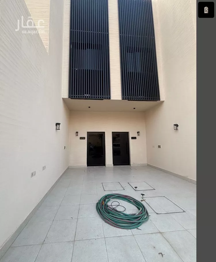 دور للبيع في شارع الريحانية, حي السعادة, مدينة الرياض, منطقة الرياض صورة 2