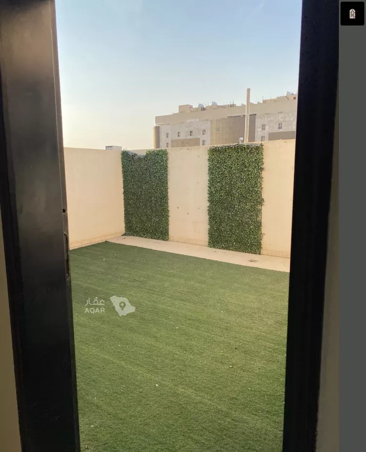 Floor for Rent in Riyadh Al Fayha 11