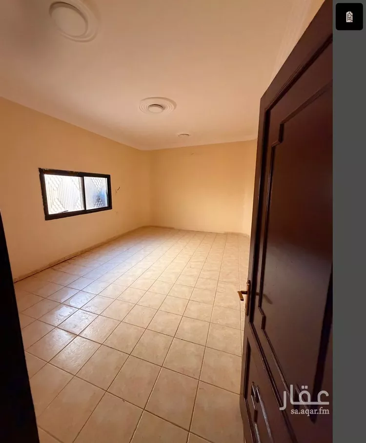 فيلا للبيع في شارع حسين عرب, حي السلام, مدينة الرياض, منطقة الرياض صورة 5
