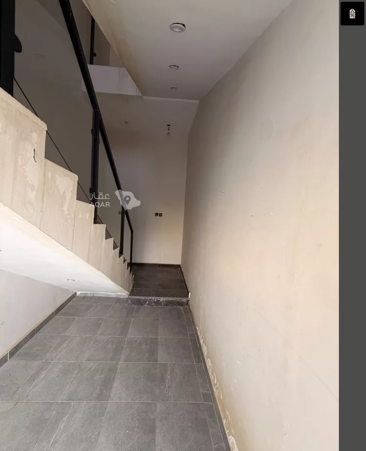 فيلا للبيع في شارع فرعي, حي السعادة, مدينة الرياض, منطقة الرياض صورة 3