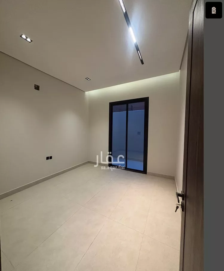 دور للبيع في شارع الريحانية, حي السعادة, مدينة الرياض, منطقة الرياض 12