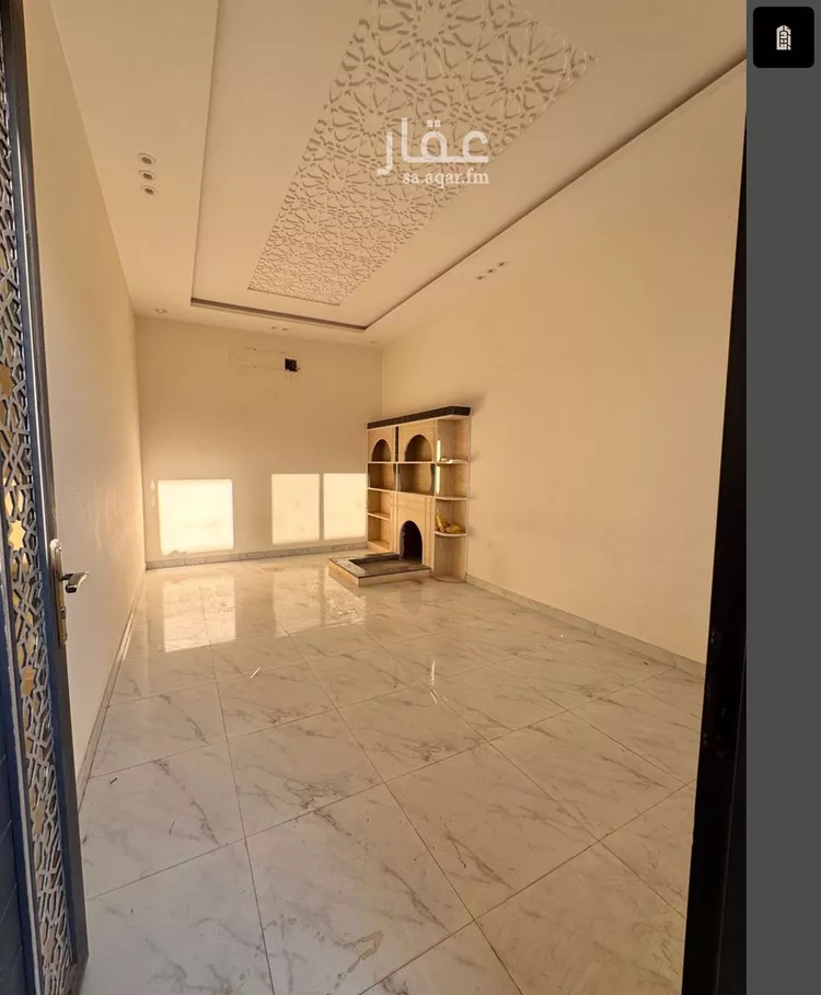 فيلا للبيع في شارع قصر الأزرق, حي السعادة, مدينة الرياض, منطقة الرياض صورة 2