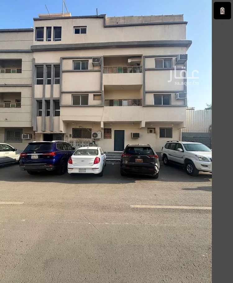 Building for Sale in Riyadh Al Malaz