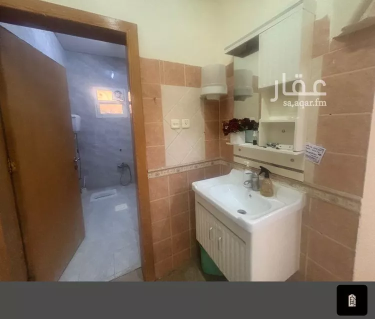 دور للإيجار في شارع السرور, حي السعادة, مدينة الرياض, منطقة الرياض 14