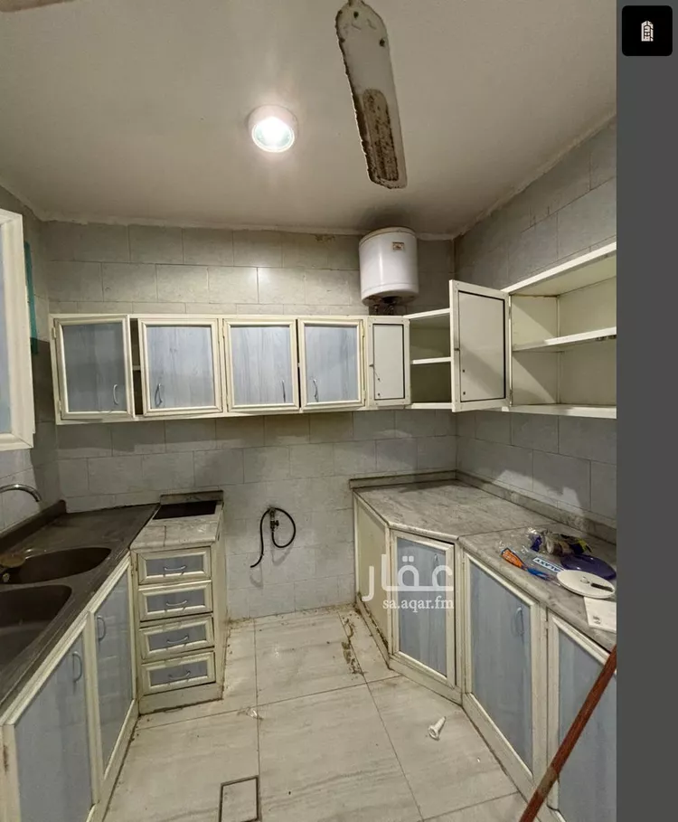 Floor for Rent in Riyadh Al Fayha 7