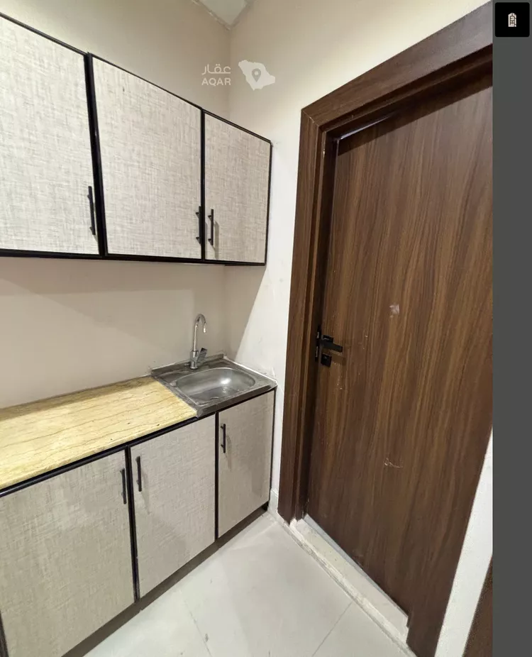 Building for Rent in Riyadh Al Malaz 10