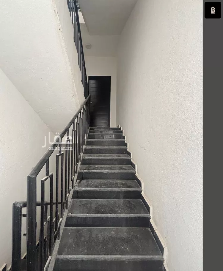 دور للبيع في شارع إبراهيم بن إدريس المالكي, حي الرمال, مدينة الرياض, منطقة الرياض صورة 5