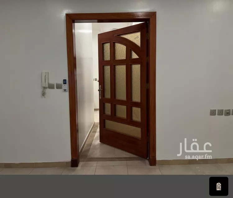 Floor for Rent in Riyadh Al Fayha 8
