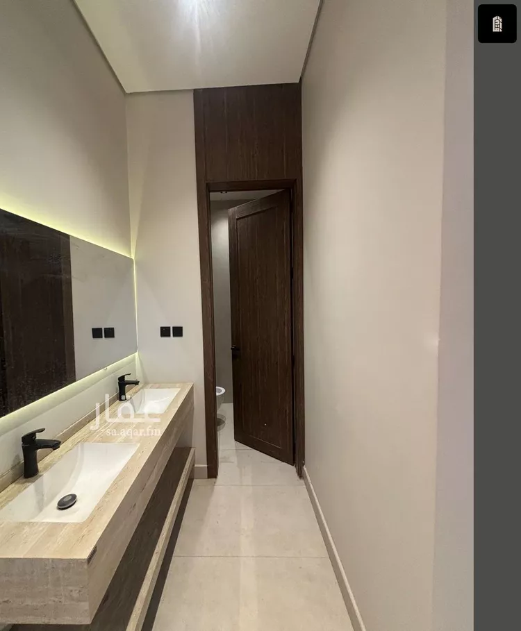 دور للبيع في شارع الريحانية, حي السعادة, مدينة الرياض, منطقة الرياض 8