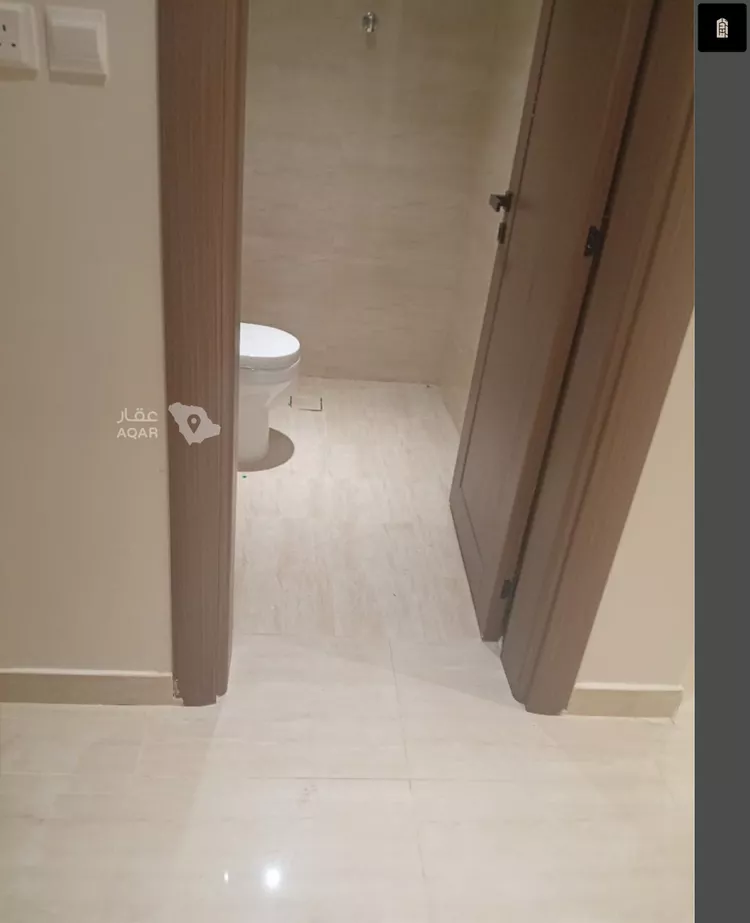 عمارة للإيجار في شارع البراء بن عازب, حي الضباط, مدينة الرياض, منطقة الرياض صورة 3