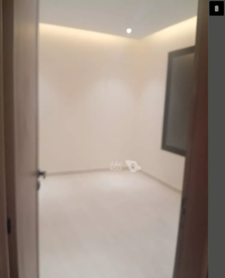 عمارة للإيجار في شارع البراء بن عازب, حي الضباط, مدينة الرياض, منطقة الرياض صورة 4