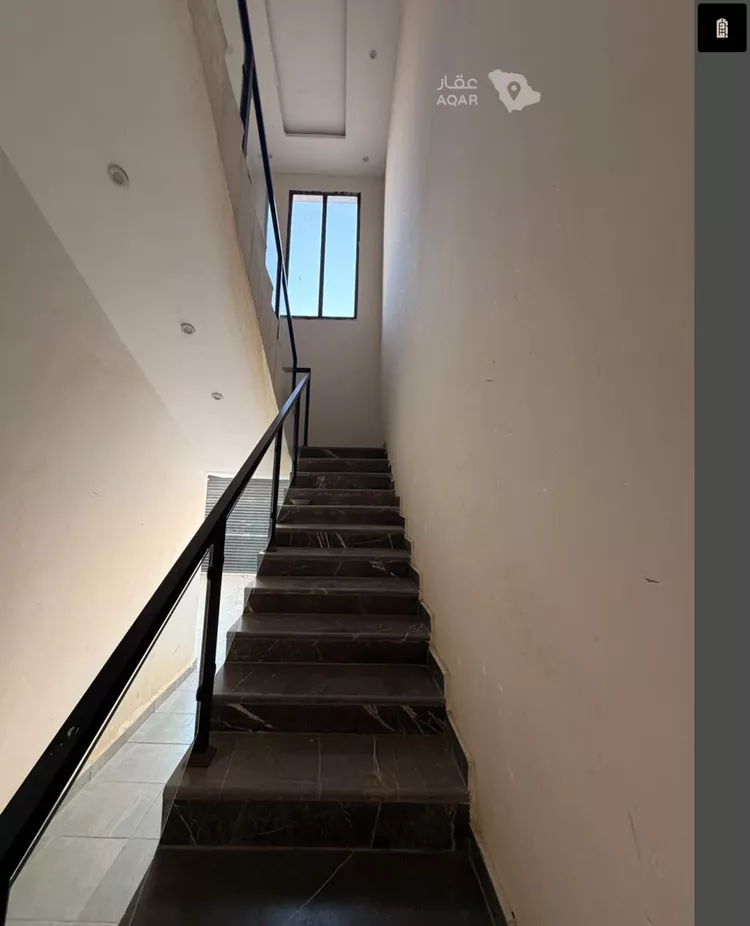 فيلا للبيع في شارع فرعي, حي السعادة, مدينة الرياض, منطقة الرياض صورة 4
