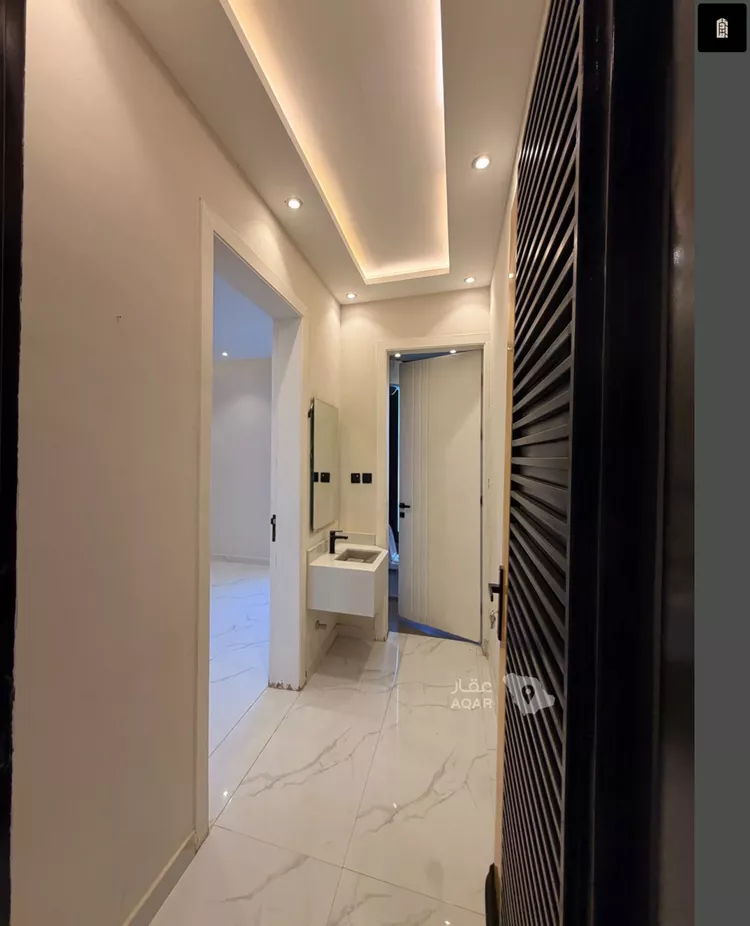 فيلا للبيع في شارع فرعي, حي السعادة, مدينة الرياض, منطقة الرياض 11