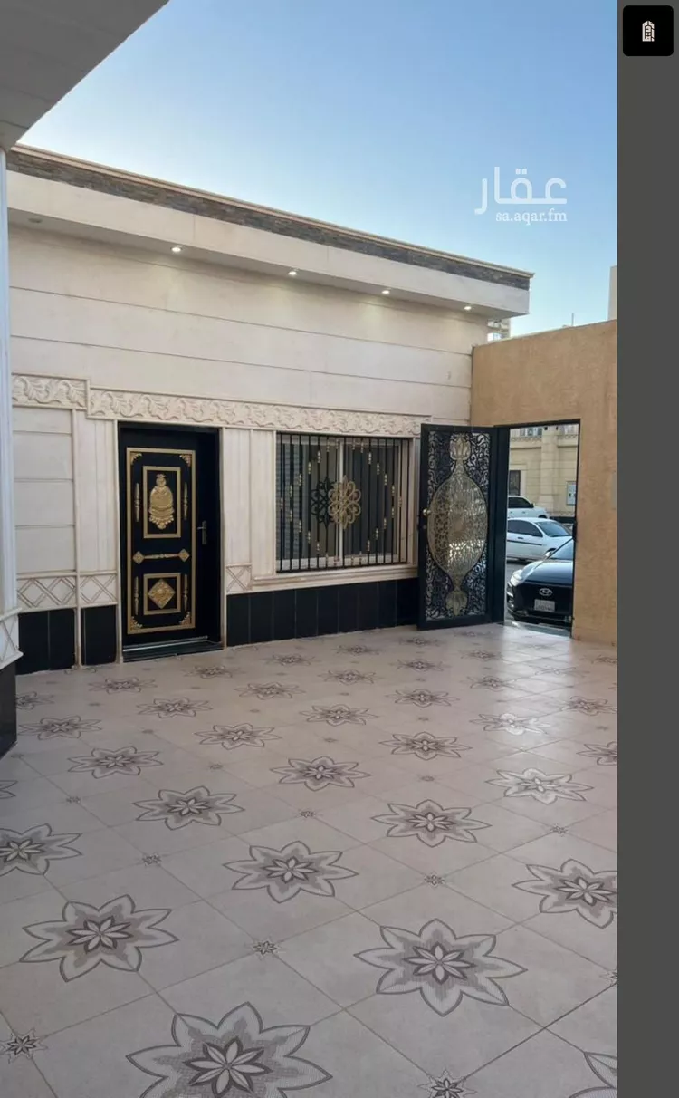 فيلا للبيع في شارع السيد عبدالله شطا, حي الرمال, مدينة الرياض, منطقة الرياض صورة 2