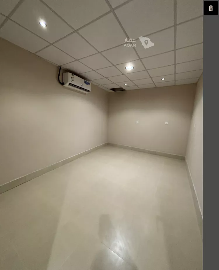 Building for Rent in Riyadh Al Malaz 11