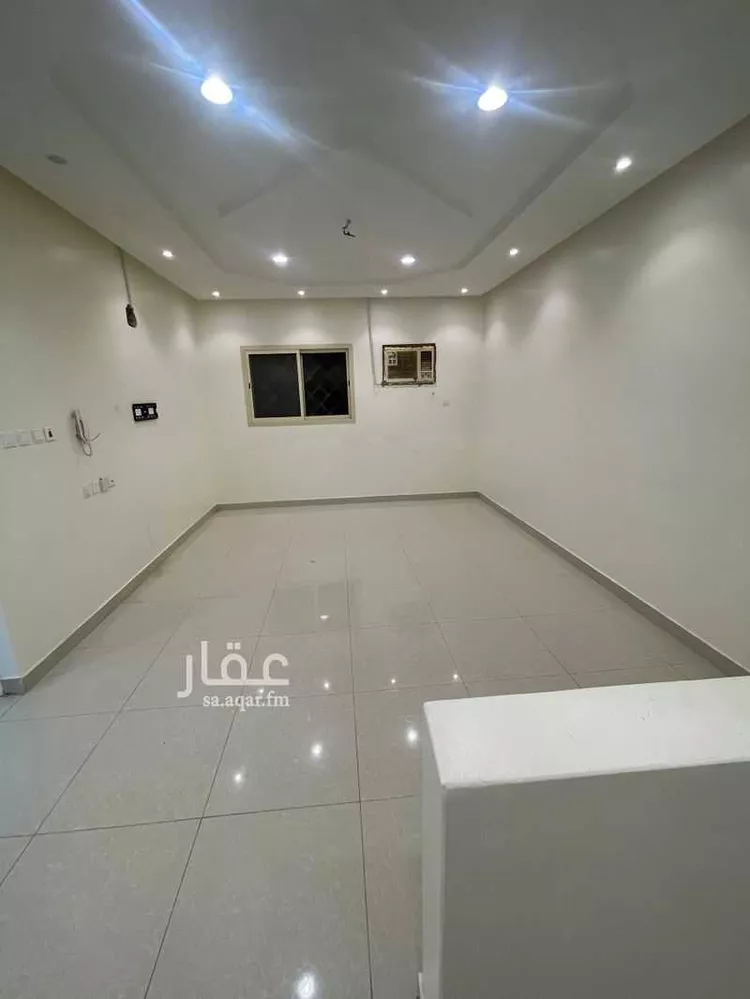 شقة للإيجار في شارع سعيد بن الحكم ، حي عريض ، الرياض ، منطقة الرياض