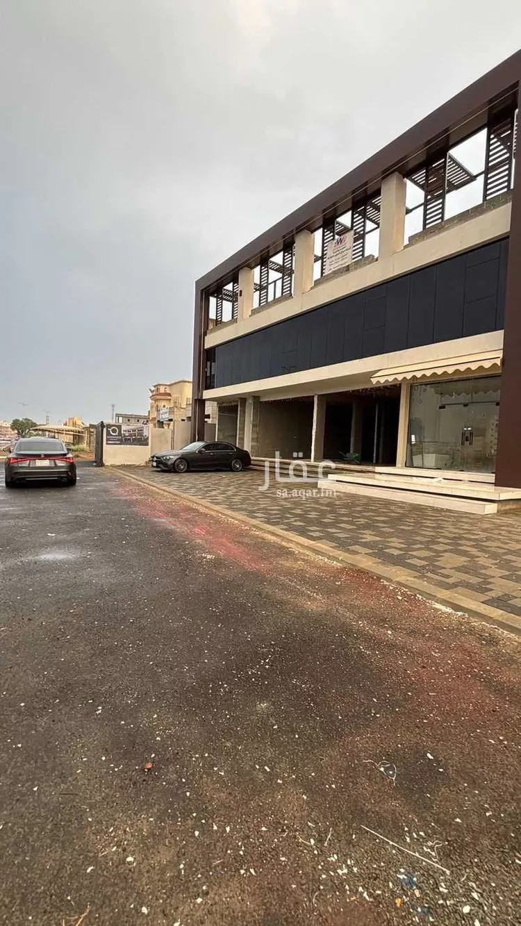 محل للإيجار في شارع طريق الامير محمد بن ناصر, حي الشاطئ, مدينة جازان, منطقة جازان صورة 2