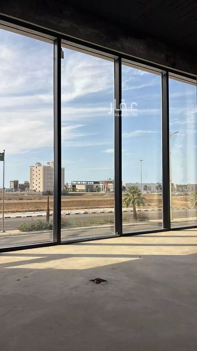 محل للإيجار في شارع طريق الامير محمد بن ناصر, حي الشاطئ, مدينة جازان, منطقة جازان صورة 4