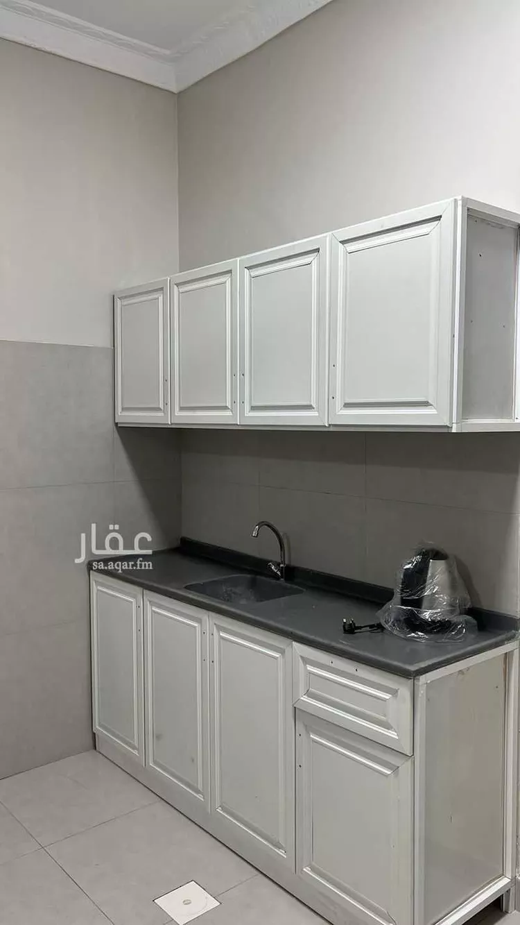شقة للإيجار في شارع عمر بن عبد العزيز, حي الرحاب 2, مدينة جازان, منطقة جازان صورة 3