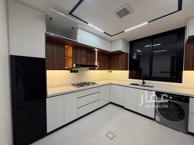 فيلا للبيع في شارع الوادي الأخضر, حي قرطبة, مدينة الرياض, منطقة الرياض صورة 5