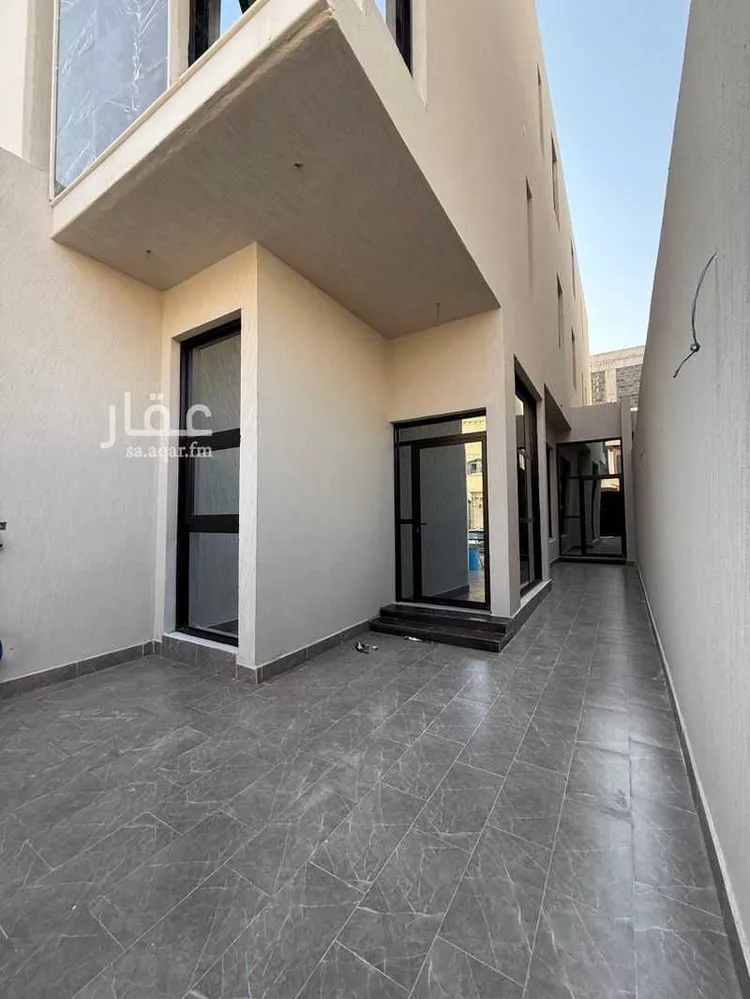 دور للبيع في شارع البيت العتيق, حي قرطبة, مدينة الرياض, منطقة الرياض صورة 3