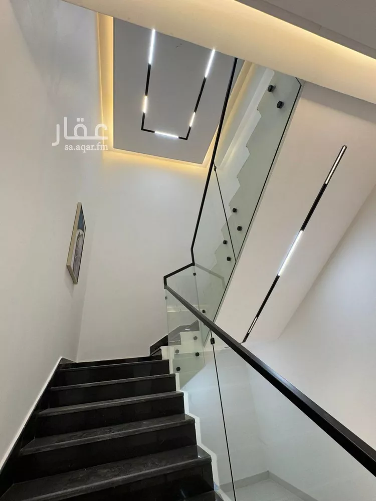 دور للبيع في شارع بقيق, حي قرطبة, مدينة الرياض, منطقة الرياض صورة 4