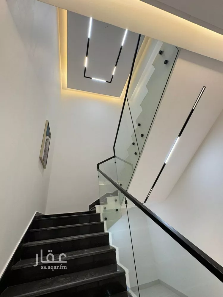 فيلا للبيع في شارع الوادي الأخضر, حي قرطبة, مدينة الرياض, منطقة الرياض صورة 3