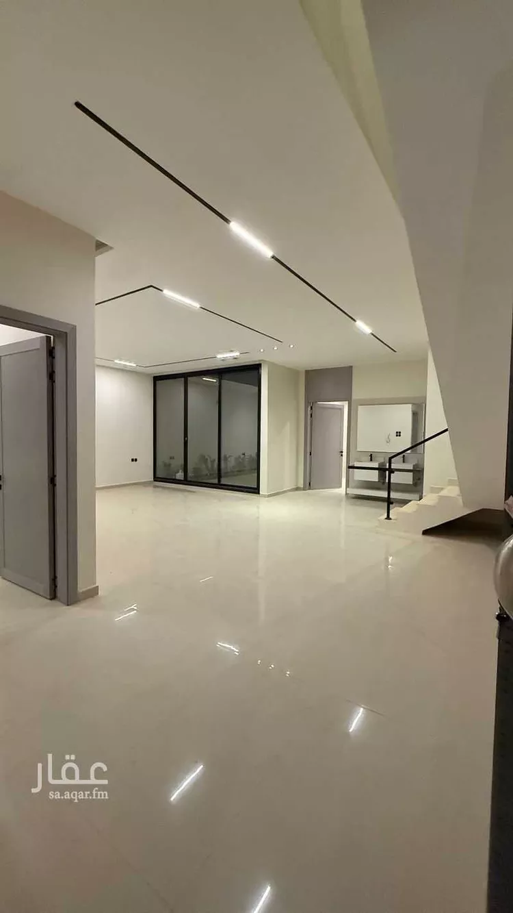 Villa for Sale in Ad Diriyah Al Khalidiyah صورة 3