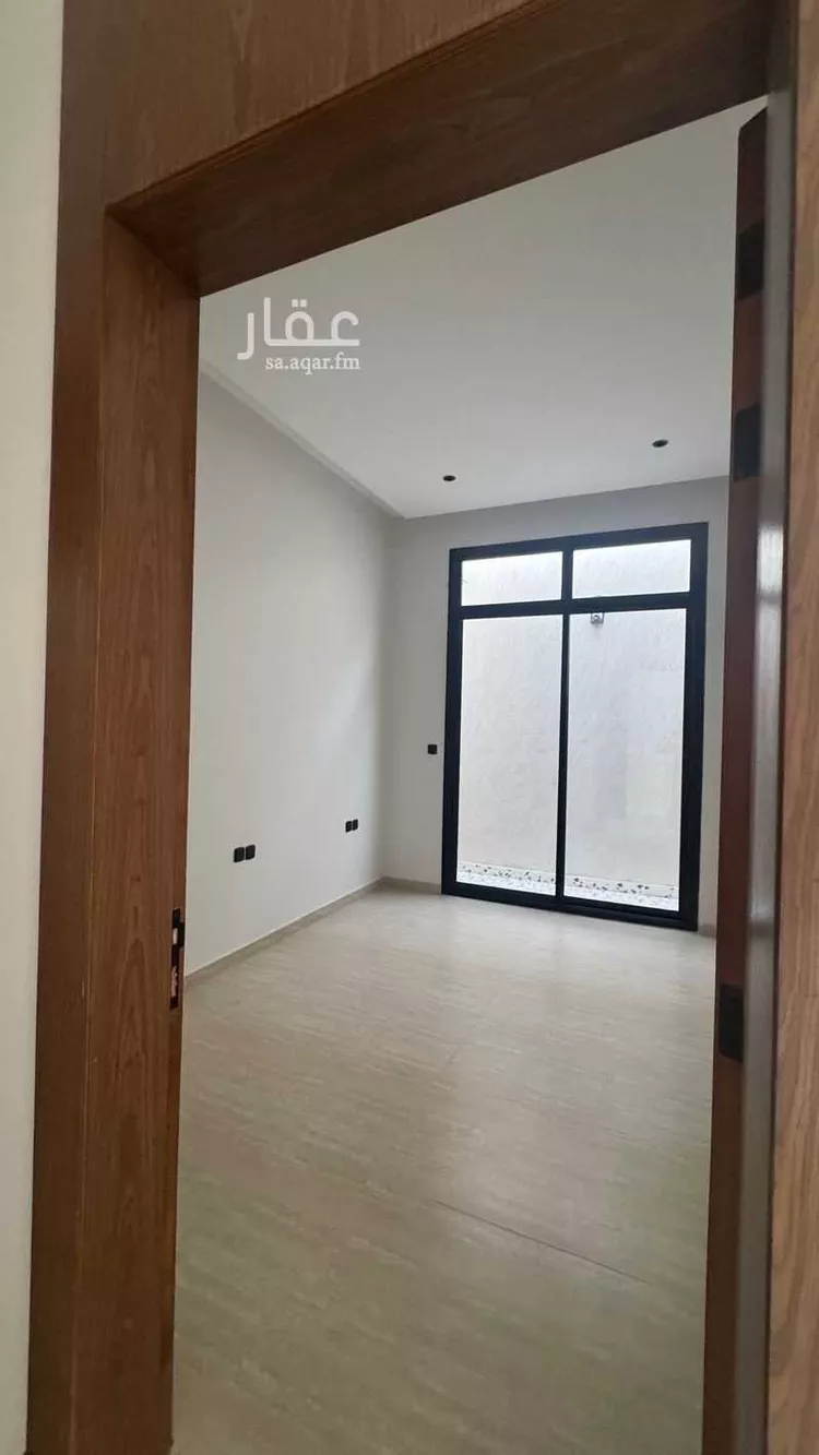 دور للبيع في شارع شهيد الدين ثم الوطن عبيد عبدالله المطي, حي الشهداء, مدينة الرياض, منطقة الرياض صورة 3