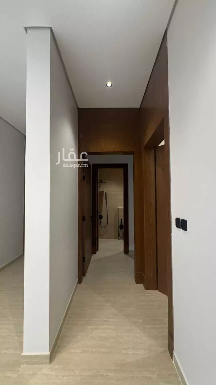 دور للبيع في شارع شهيد الدين ثم الوطن عبيد عبدالله المطي, حي الشهداء, مدينة الرياض, منطقة الرياض صورة 2