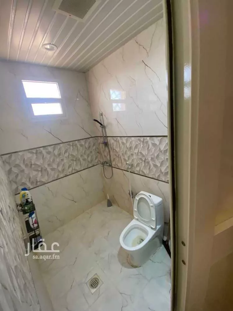 شقة للإيجار في شارع الطائف ، حي ظهرة لبن ، الرياض ، منطقة الرياض صورة 3