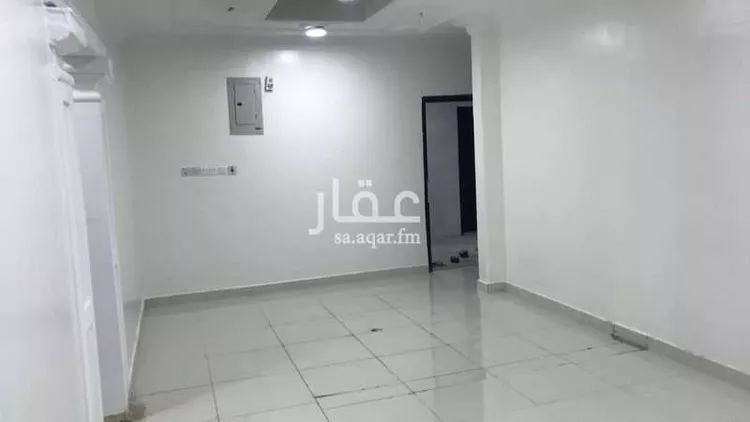 شقة للإيجار في شارع جناده بن مالك, حي العوالي, مدينة الرياض, منطقة الرياض صورة 2
