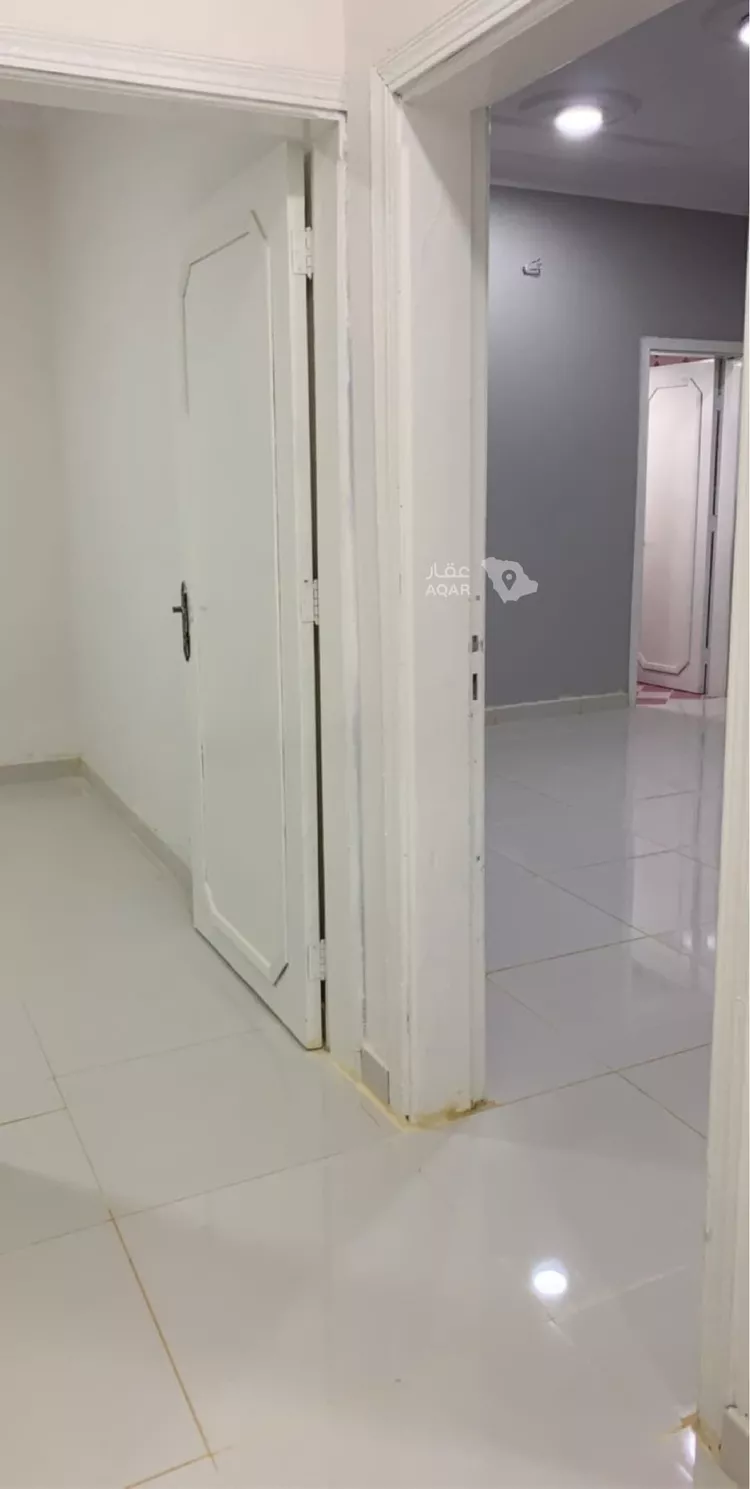 شقة للإيجار في شارع جنادة بن مالك, حي العوالي, مدينة الرياض, منطقة الرياض 9