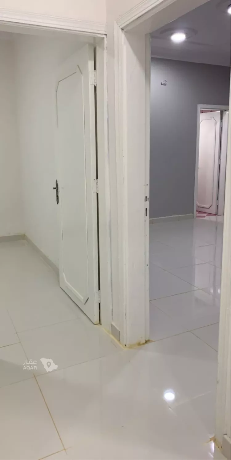 شقة للإيجار في شارع جنادة بن مالك, حي العوالي, مدينة الرياض, منطقة الرياض 19
