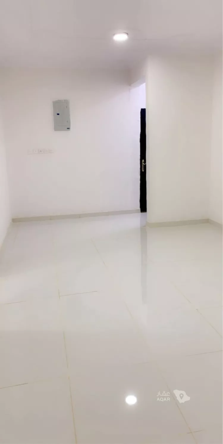 شقة للإيجار في شارع جنادة بن مالك, حي العوالي, مدينة الرياض, منطقة الرياض 17