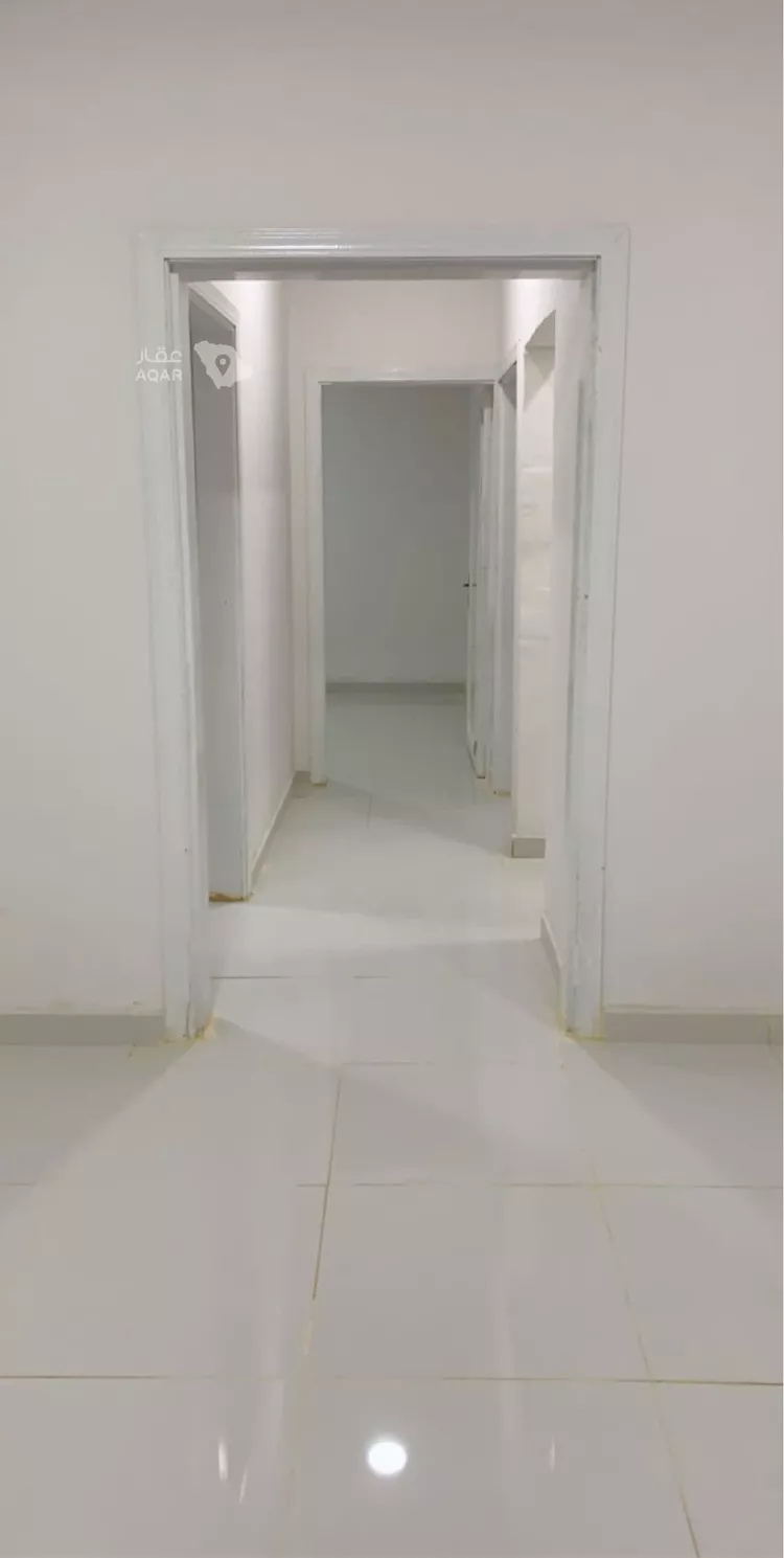 شقة للإيجار في شارع جنادة بن مالك, حي العوالي, مدينة الرياض, منطقة الرياض 20