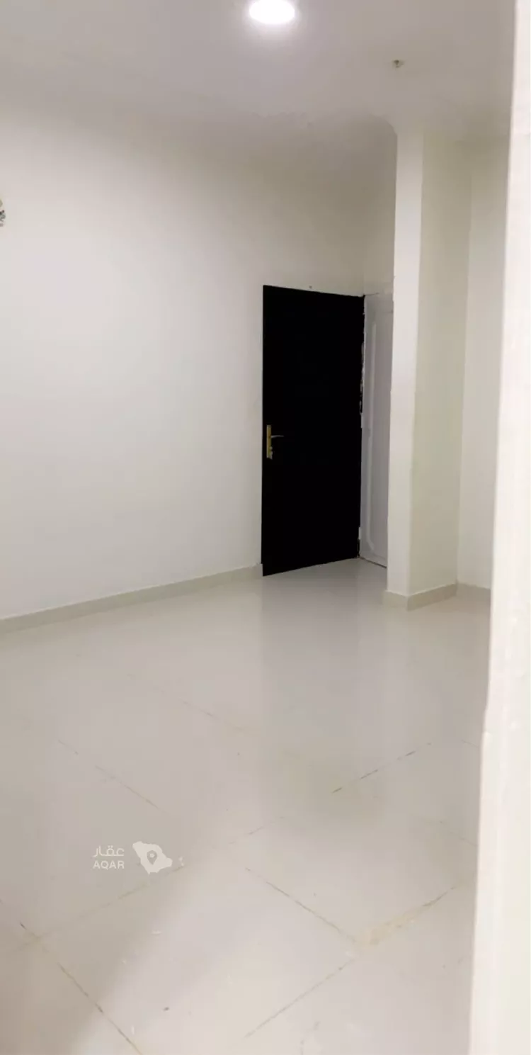 شقة للإيجار في شارع جنادة بن مالك, حي العوالي, مدينة الرياض, منطقة الرياض 18