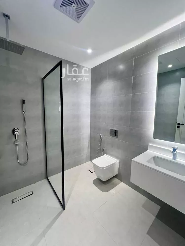 شقة للإيجار في شارع 10217559, حي البحر, مدينة الخبر, المنطقة الشرقية صورة 3