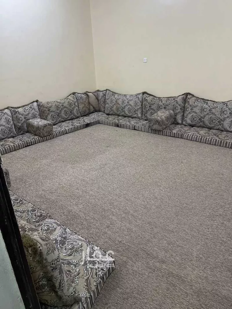 Rest House for Rent in Thadiq Al Janadriyah 8