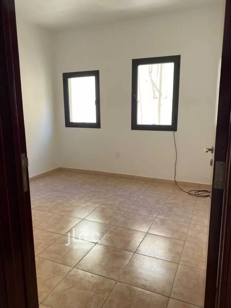 شقة للبيع في شارع الظلال, حي السويدي, مدينة الرياض, منطقة الرياض صورة 4