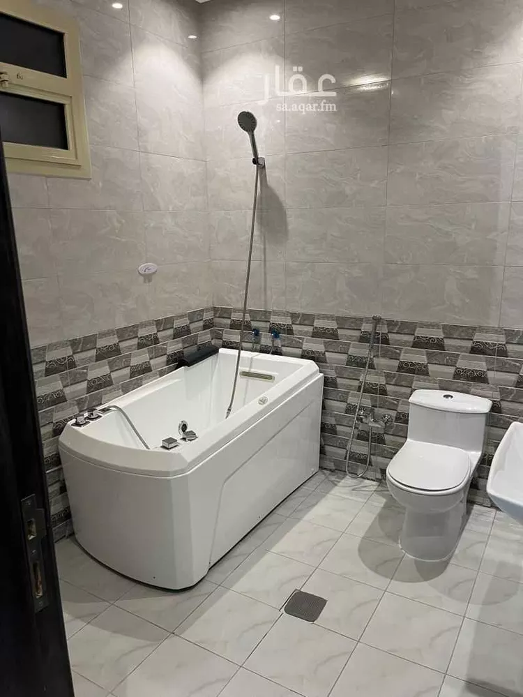 دور للإيجار في شارع رقم 140 ، حي الياسمين ، الرياض ، منطقة الرياض صورة 2